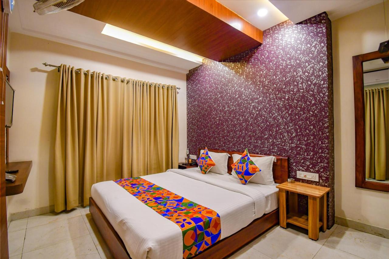 Fabhotel Prime Grand Palace Siliguri Eksteriør billede